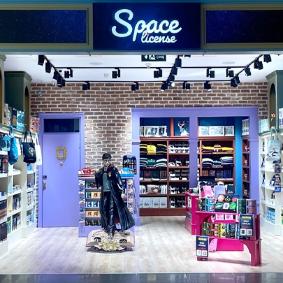 Space Store / Perakende